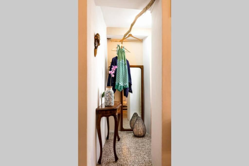 Al Vicolo Del Gallo Appartamento Varallo Exterior foto